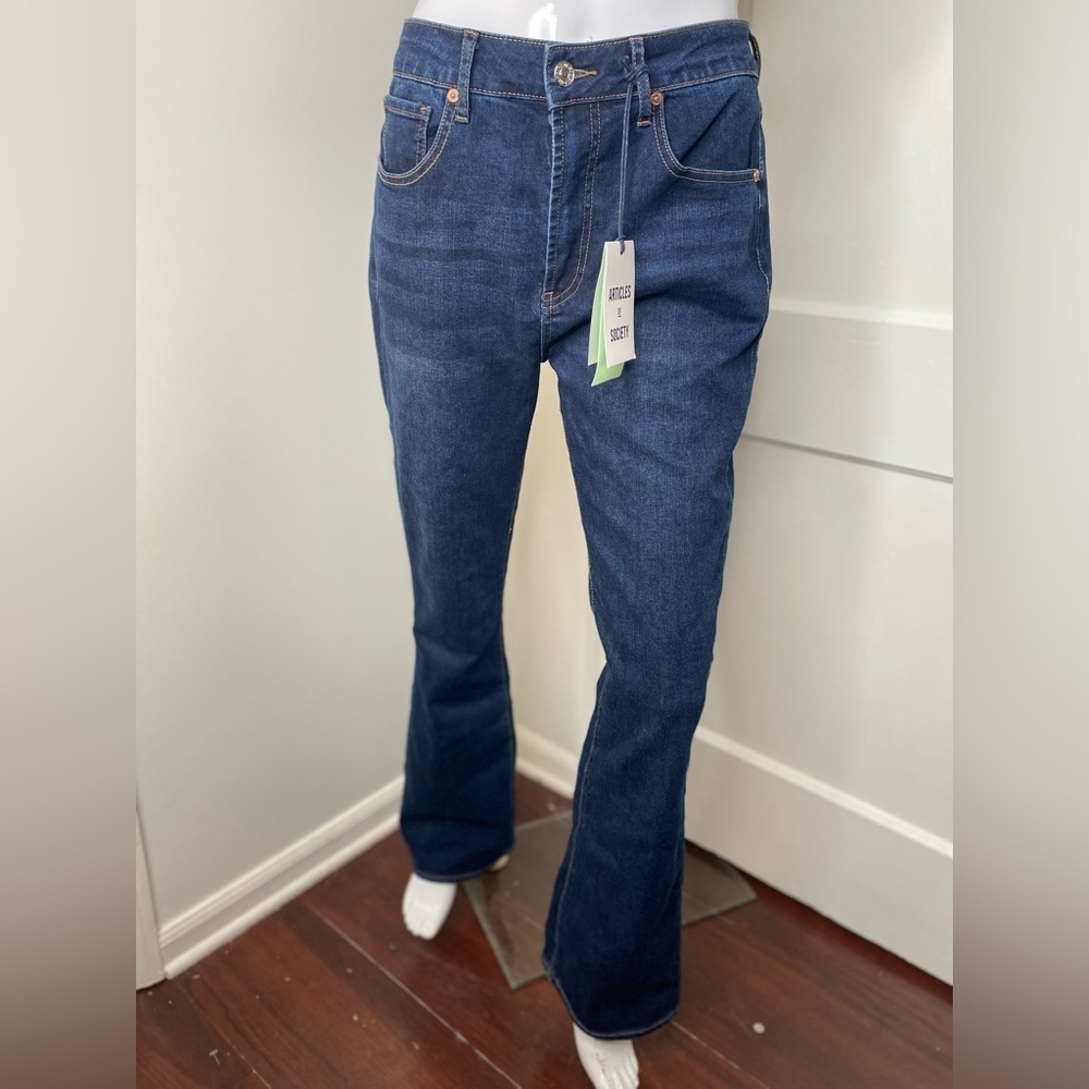 Articles of Society NWT The Lenox Cove Women's Blue Flare Jeans Pictured AS IS